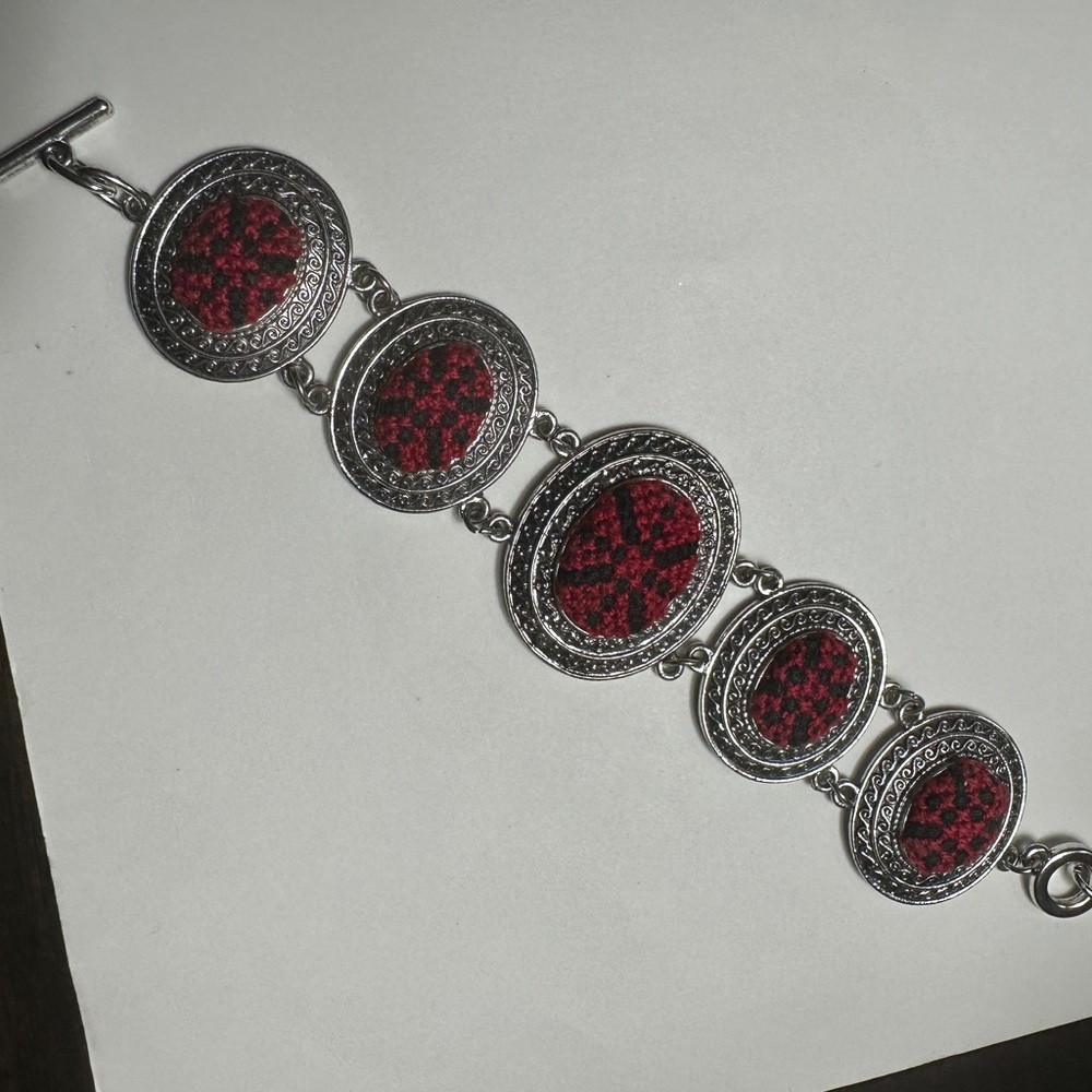 Palestinian beaded bracelet women accessory